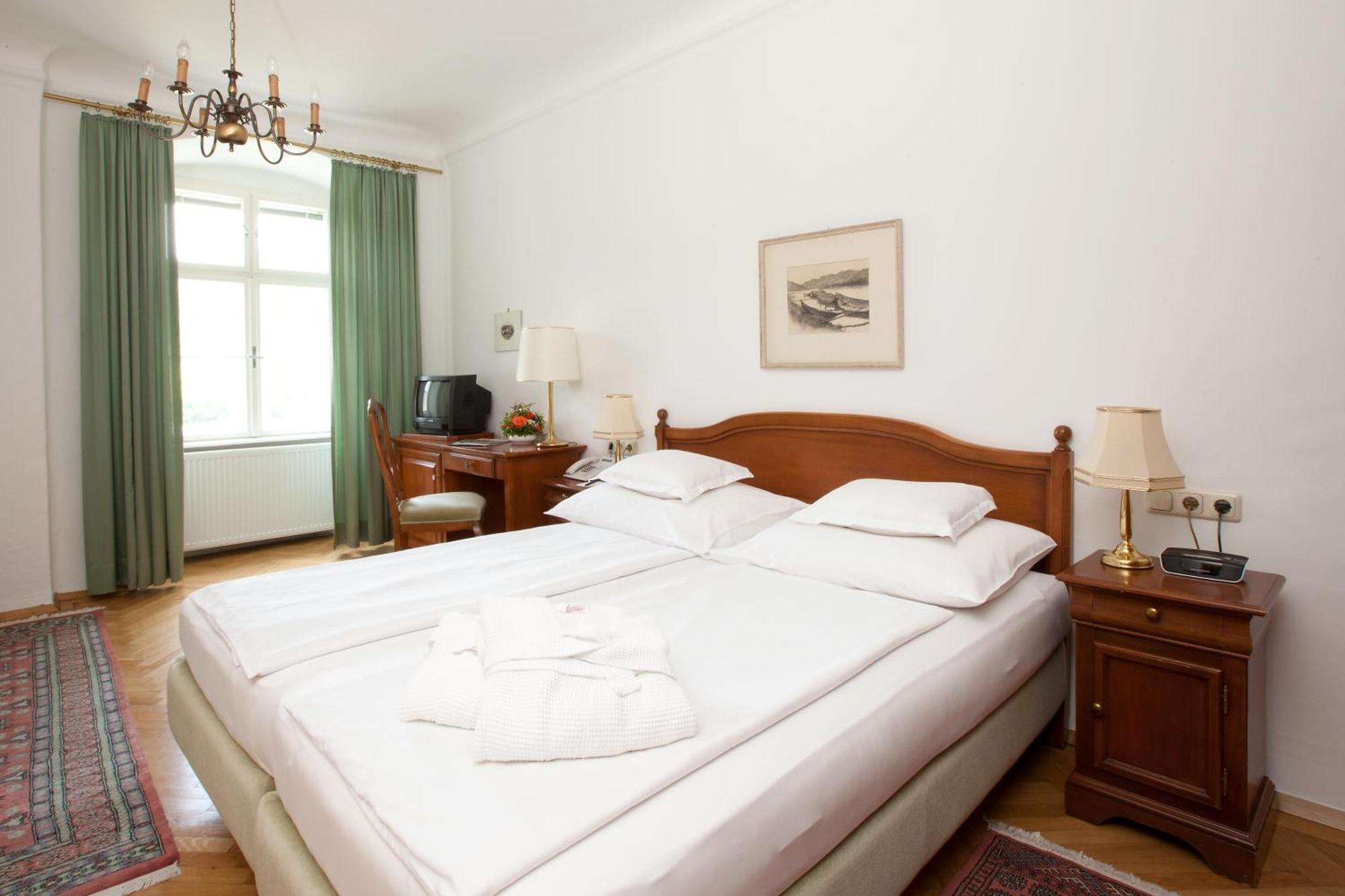 Hotel Richard Loewenherz Dürnstein Buitenkant foto