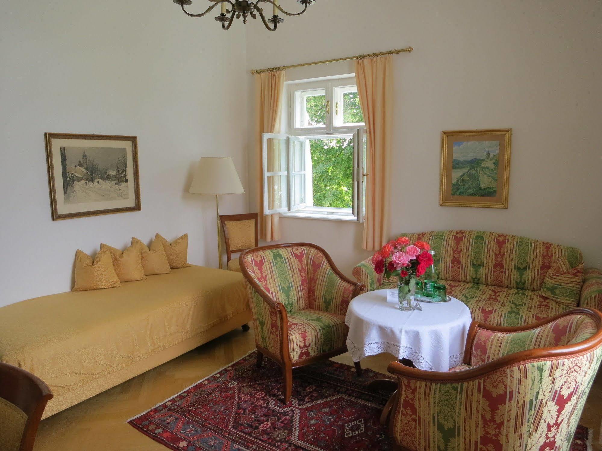 Hotel Richard Loewenherz Dürnstein Buitenkant foto